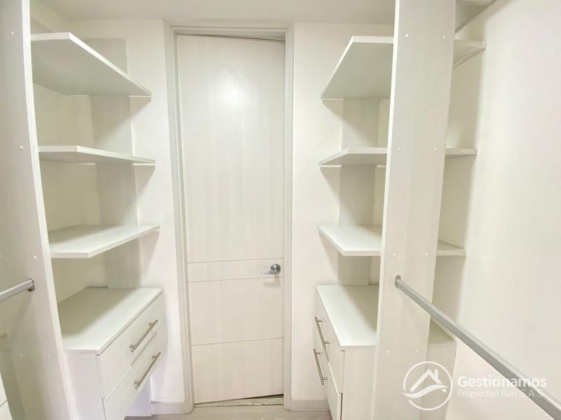 WhatsApp Image 2025-10-25 at 8.22.46 AM (2).jpeg